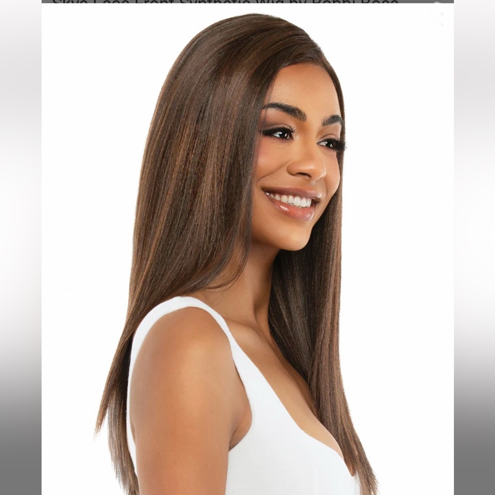 Bobbi Boss - Skye Nu Lace Glueless Wig color SM430 brown
